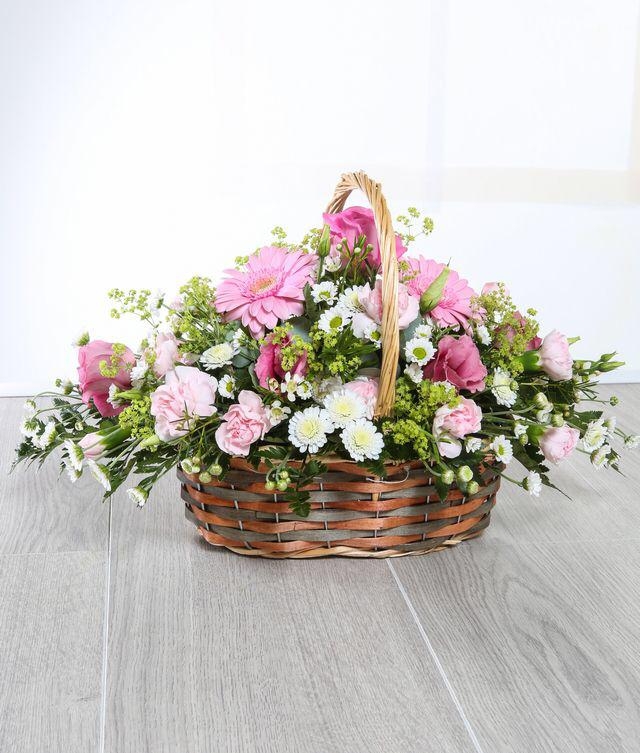 Pink and white flower basket – buy online or call 0115 9876593